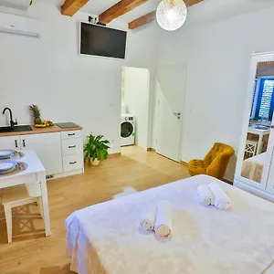 mana-apartment-split-centre.splithotels.org/